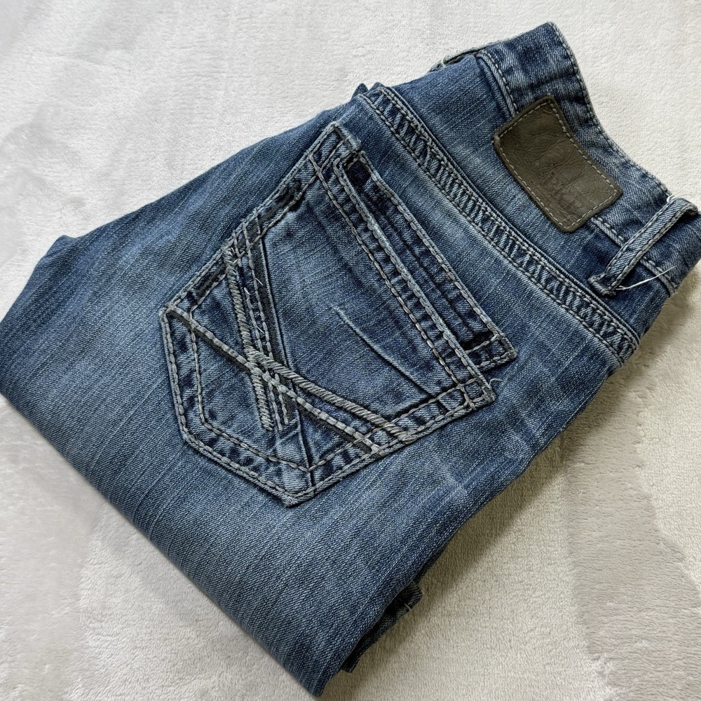 BKE Aiden Bootcut Jeans Womens 28S Medium Wash Stretch Denim Buckle Low Rise